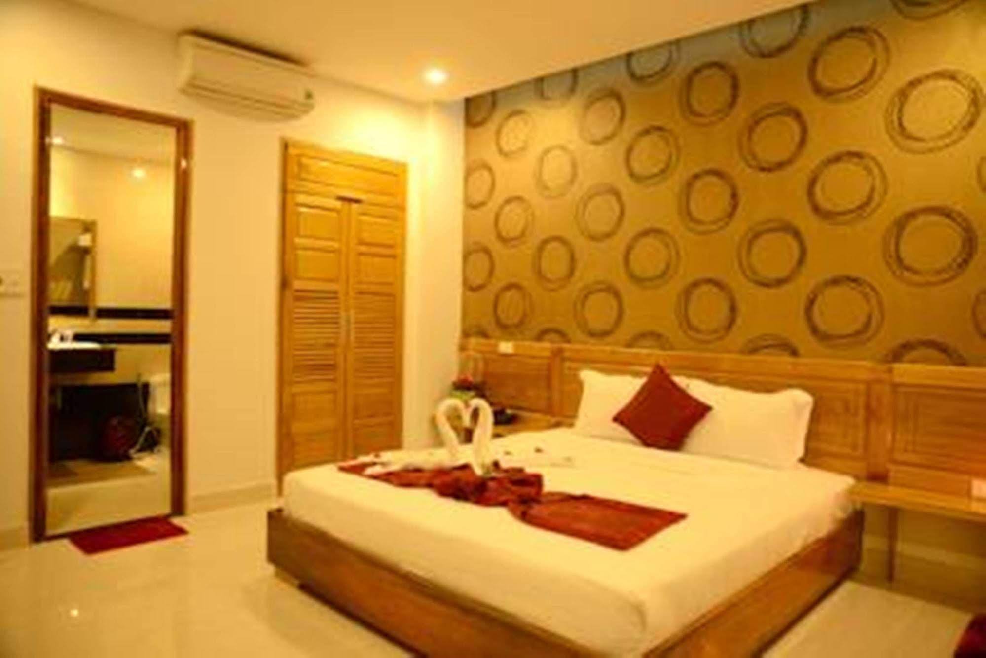Red Diamond Hotel Da Nang Exterior photo